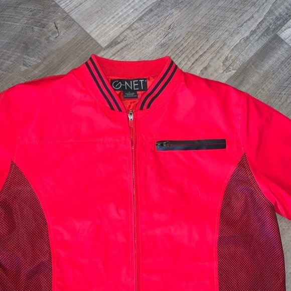 G-Net red black windbreaker jacket EUC Large - Picture 2 of 3